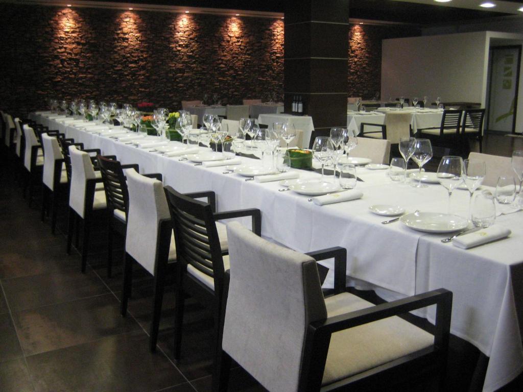 Hospedium Hotel Los Periquitos Fortuna Bagian luar foto